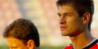Przyrowski i Morozov rozwiązali kontrakty
